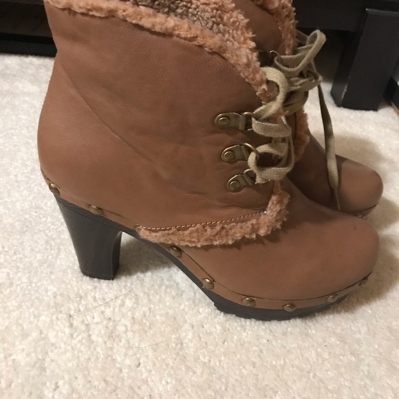 Boots - Picture 2 of 2